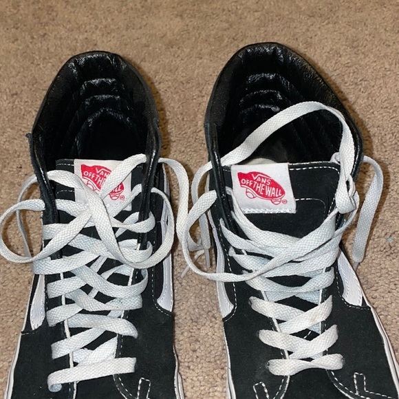 Woman’s Vans, SK8-HI - Picture 2 of 4